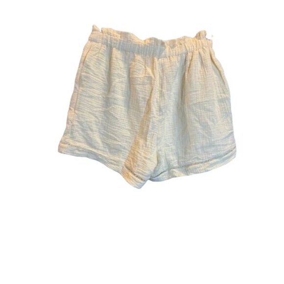 DOKOTOO Women's Cream High Waisted Pull On Shorts Size Medium NWT - Picture 2 of 9